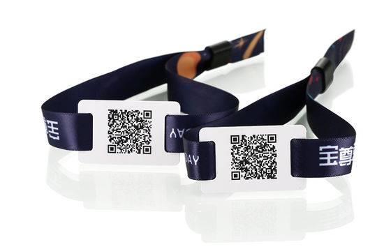 Le bracelet du tissu RFID de NFC avec des nombres d'UID pour distancer social imperméabilisent